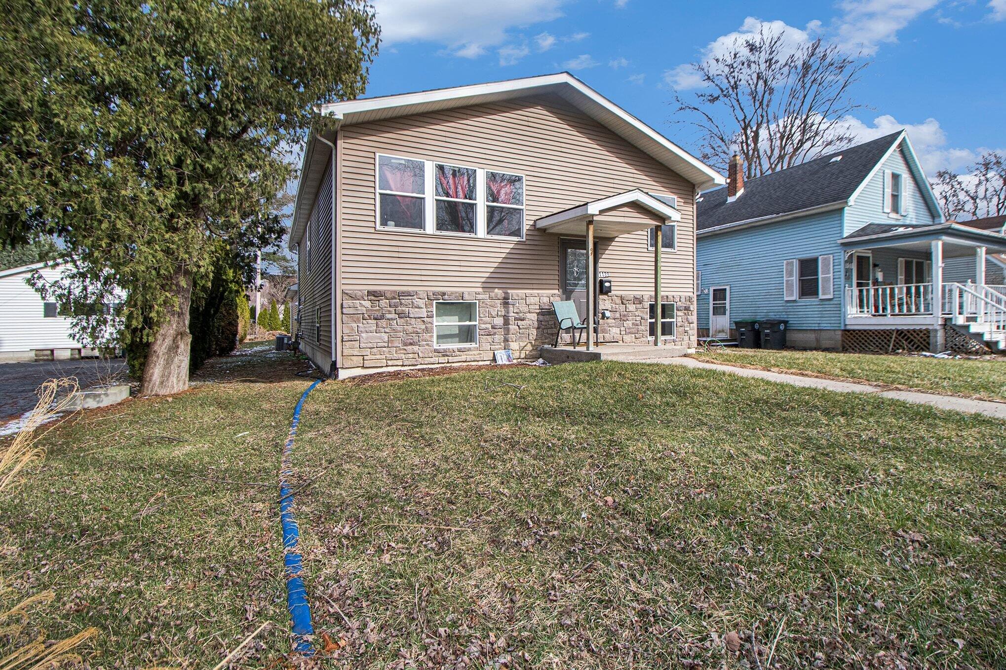 1139 State Street Hobart, IN 46342 - Photo 3 of 26 2038x1359