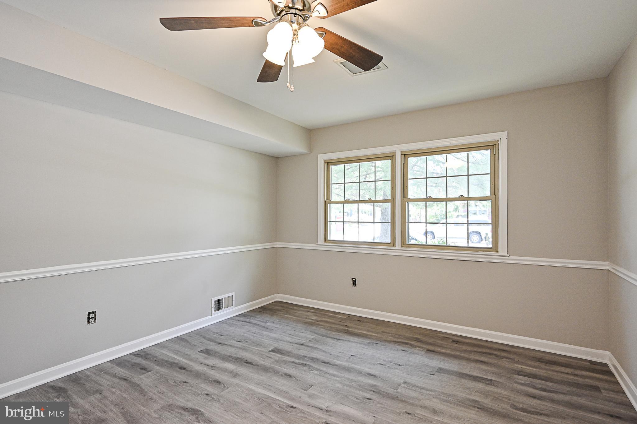 114 West Church Road Sterling, VA 20164 - Photo 18 of 31 Bedroom