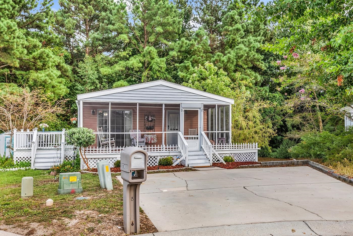 738 Oliver Drive Murrells Inlet, SC 29576 - Photo 1 of 27