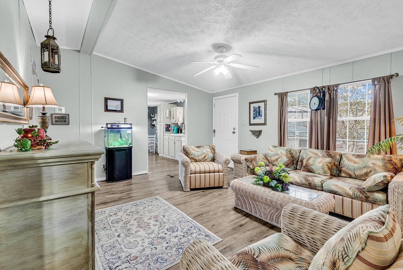 738 Oliver Drive Murrells Inlet, SC 29576 - Photo 5 of 27