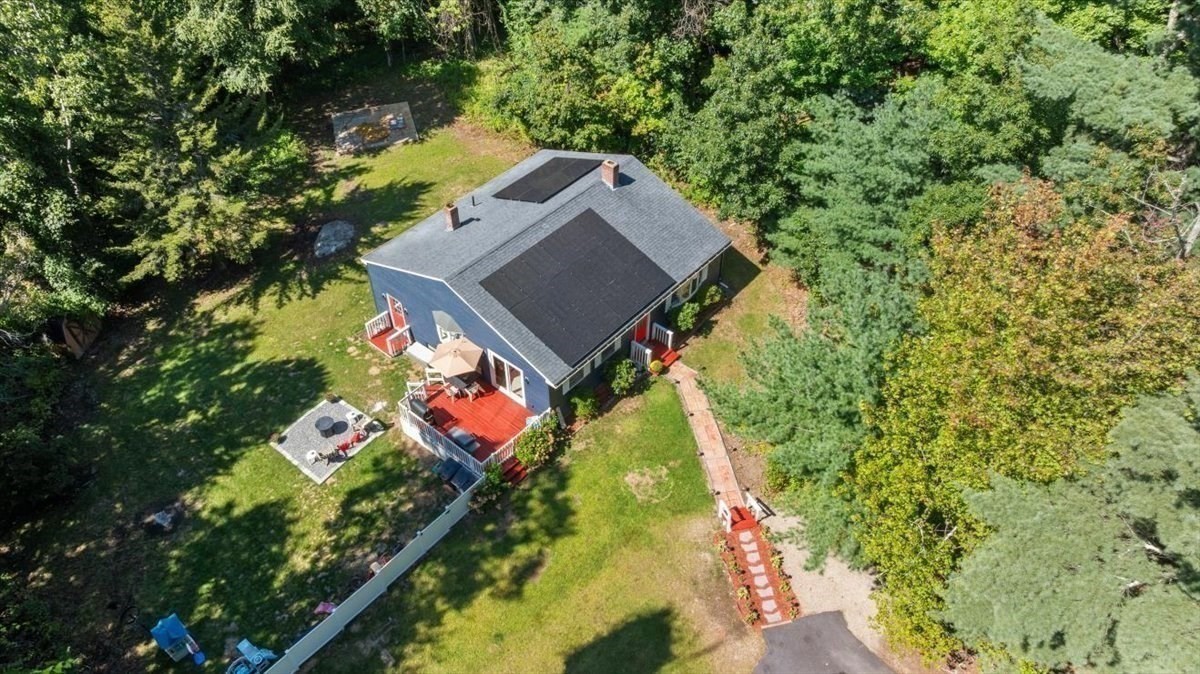 65 Carter Road Worcester, MA 01609 - Photo 30 of 36 Gallery Image 30