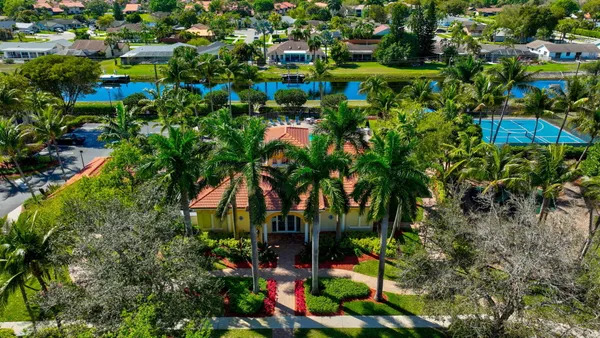 $420,000 | 3092 North Evergreen Circle, Unit 3092, Boynton Beach, FL 33426