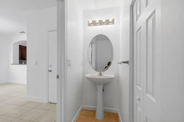 $420,000 | 3092 North Evergreen Circle, Unit 3092, Boynton Beach, FL 33426