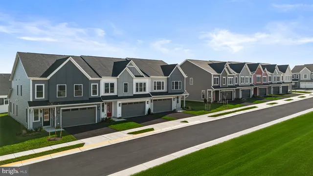 $605,259 | 108 Magpie Lane, Unit HOMESITE 1035, Winchester, VA 22603