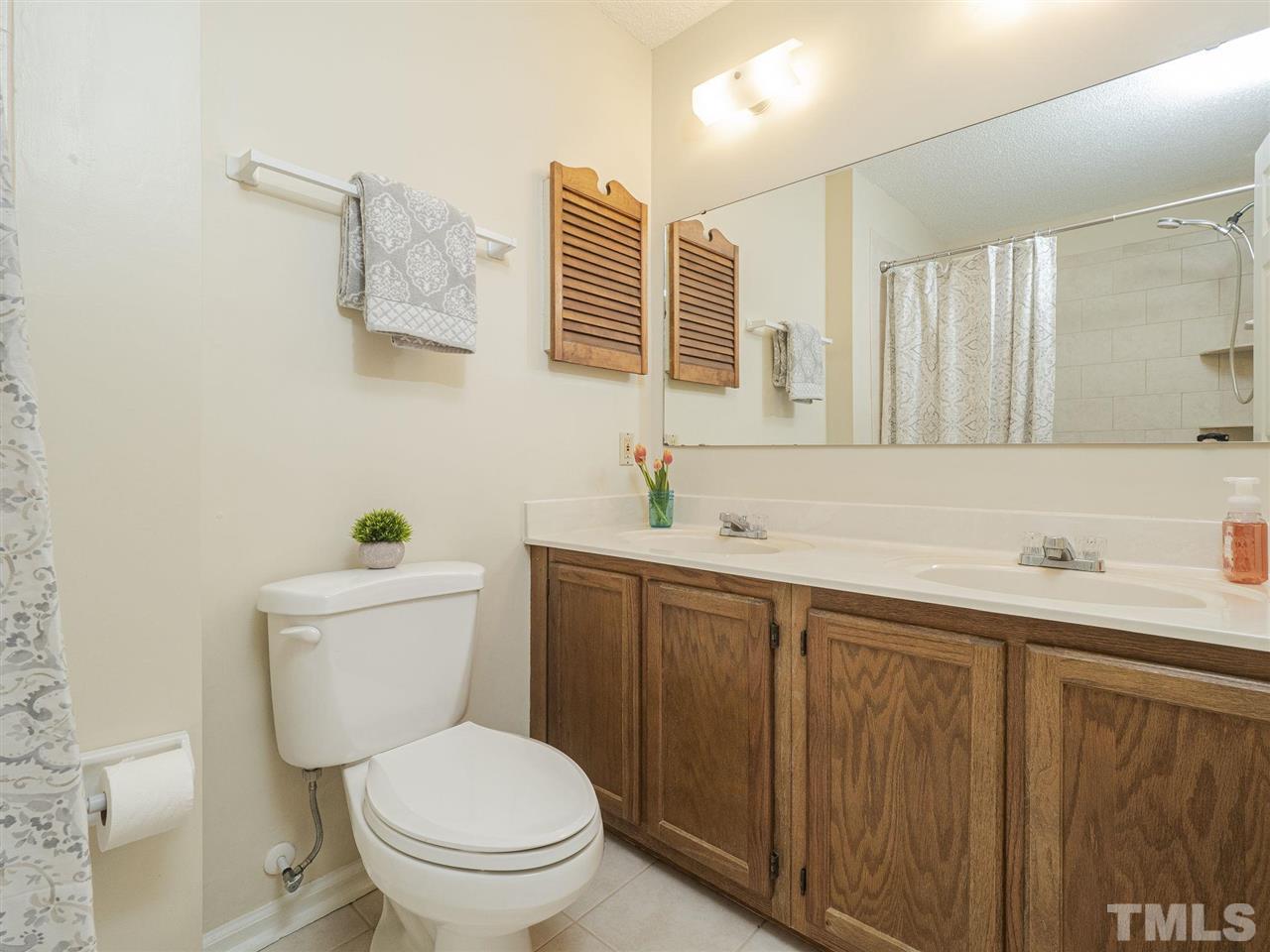 4408 Surry Ridge Circle Apex, NC 27539 - Photo 17 of 23 Gallery Image 17
