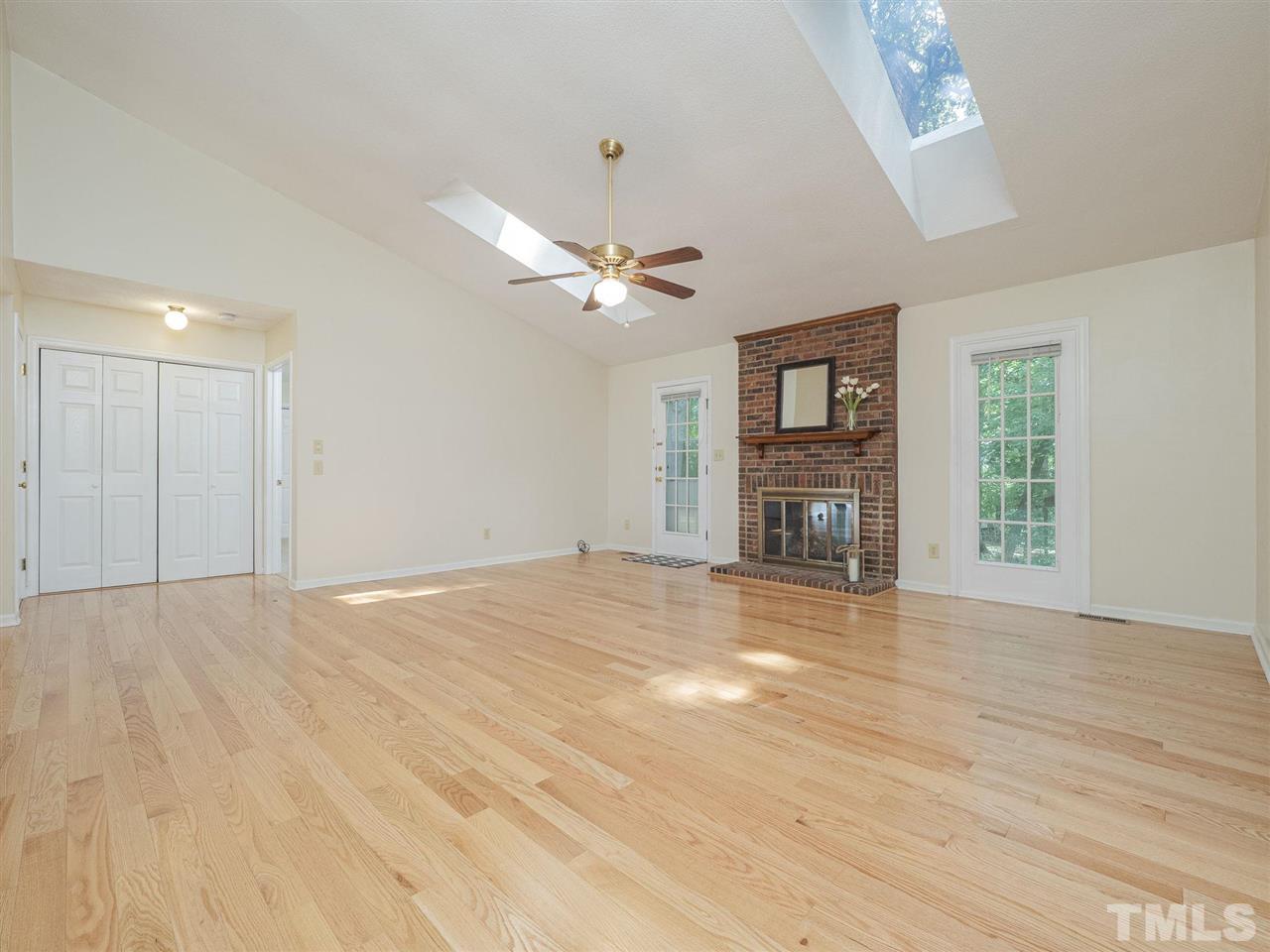 4408 Surry Ridge Circle Apex, NC 27539 - Photo 7 of 23 Gallery Image 7