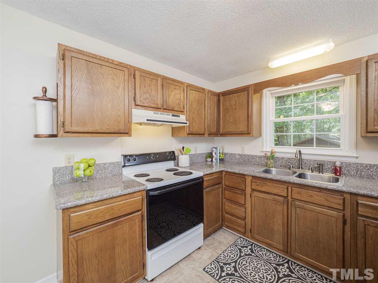 4408 Surry Ridge Circle Apex, NC 27539 - Photo 10 of 23 Gallery Image 10