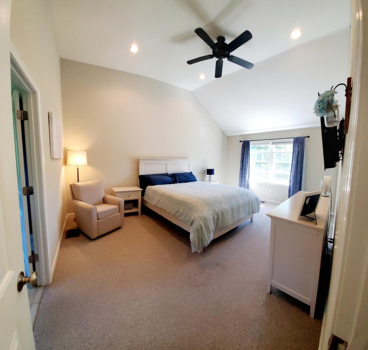47 Hilbren Road Weare, NH 03281 - Photo 15 of 26