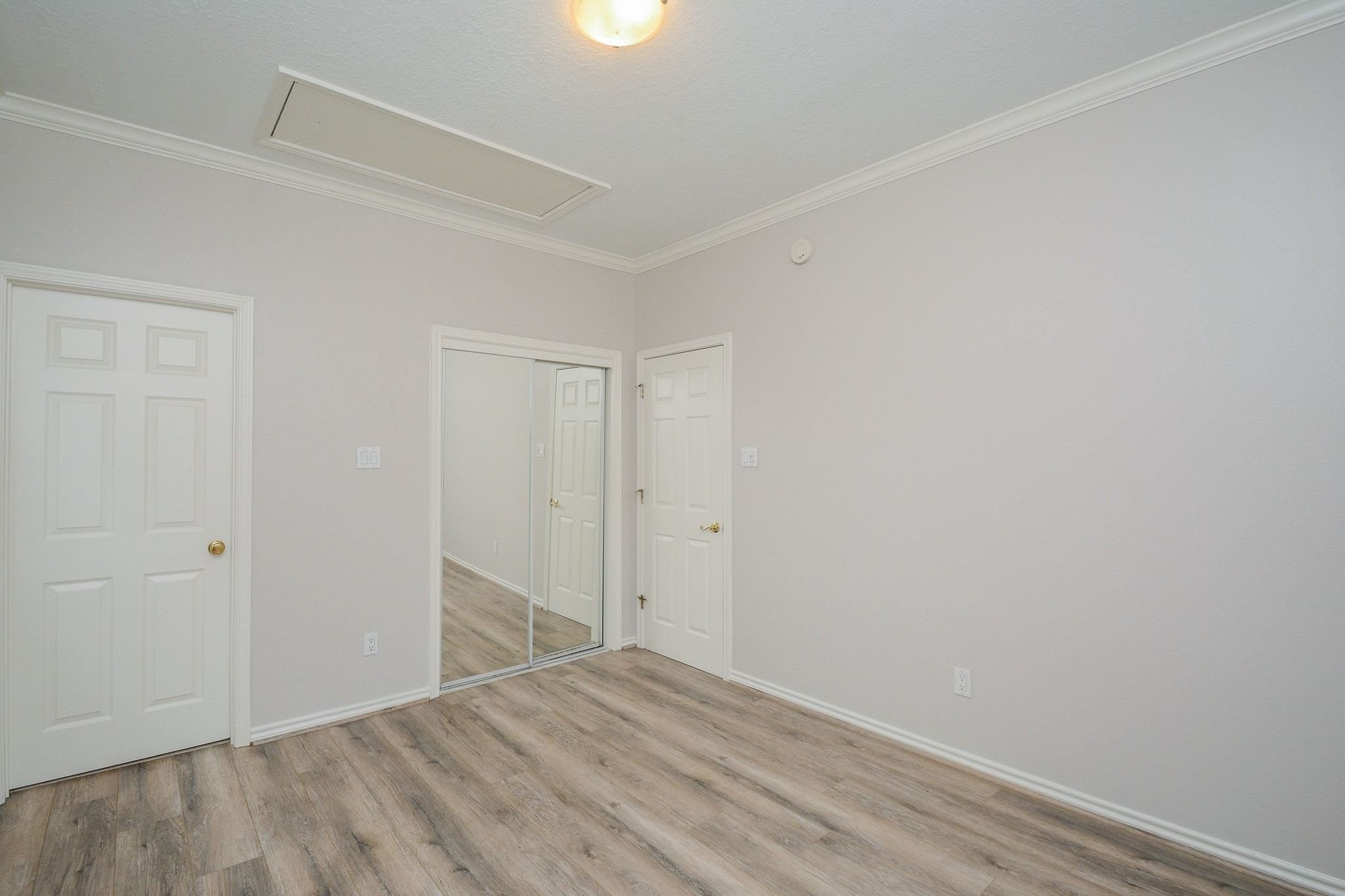 2612 Crocker Street, Unit B Houston, TX 77006 - Photo 14 of 19 Bedroom