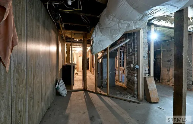 $1,600 | 425 2nd Street, Idaho Falls, ID 83401