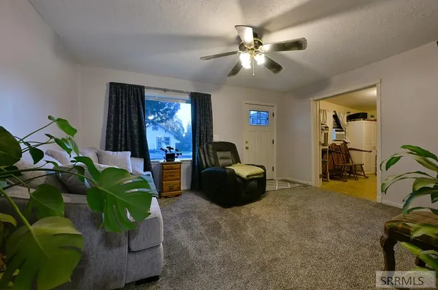 $1,600 | 425 2nd Street, Idaho Falls, ID 83401