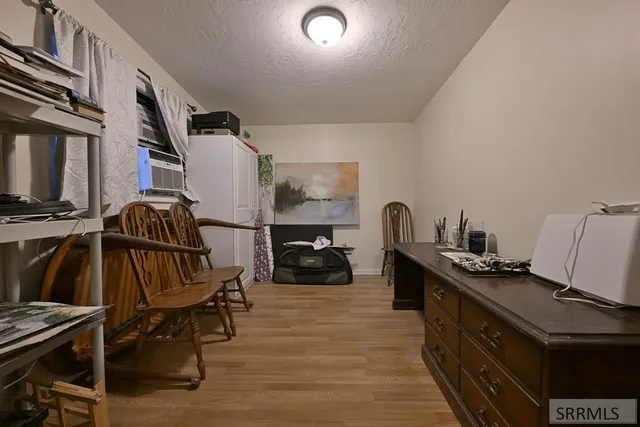 $1,600 | 425 2nd Street, Idaho Falls, ID 83401