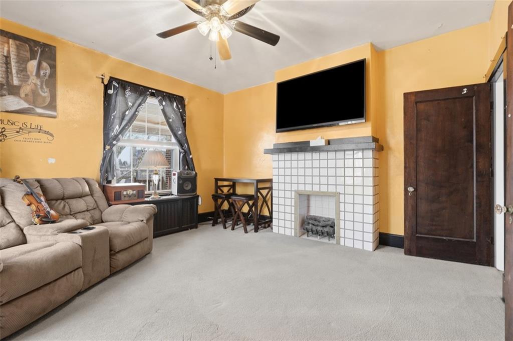 4000 Brownsville Road Pittsburgh, PA 15227 - Photo 21 of 44