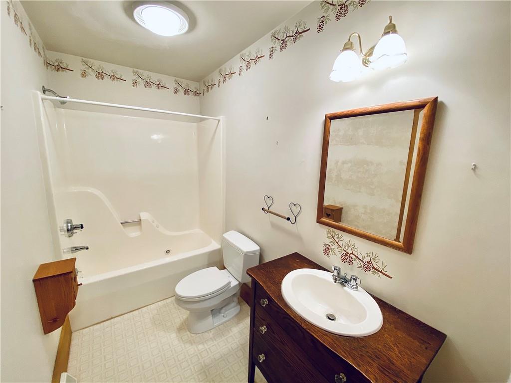 258 Kyle Road Gibsonia, PA 15044 - Photo 14 of 24 Gallery Image 14