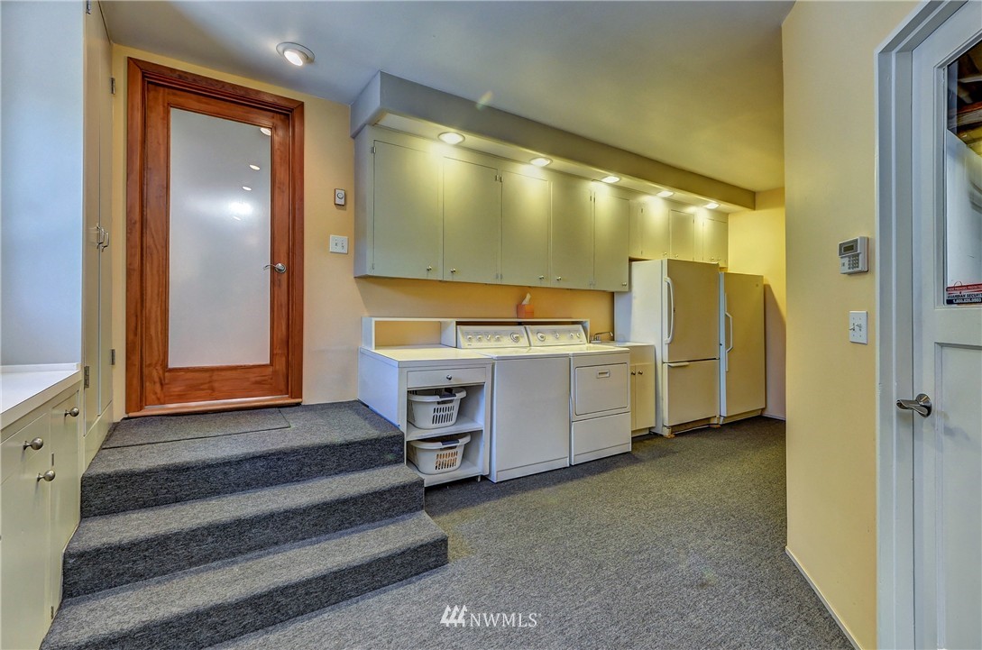 8129 Frederick Place Edmonds, WA 98026 - Photo 21 of 25 Gallery Image 21