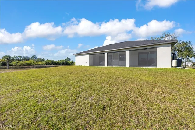 $465,000 | 7979 16th Place, LaBelle, FL 33935