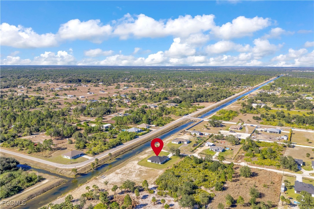 7979 16th Place LaBelle, FL 33935 - Photo 33 of 36 a view of a city