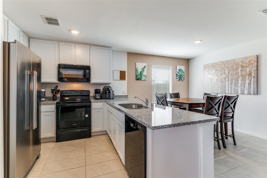 3202 Normandy Brk Road Dallas, TX 75212 - Photo 4 of 12