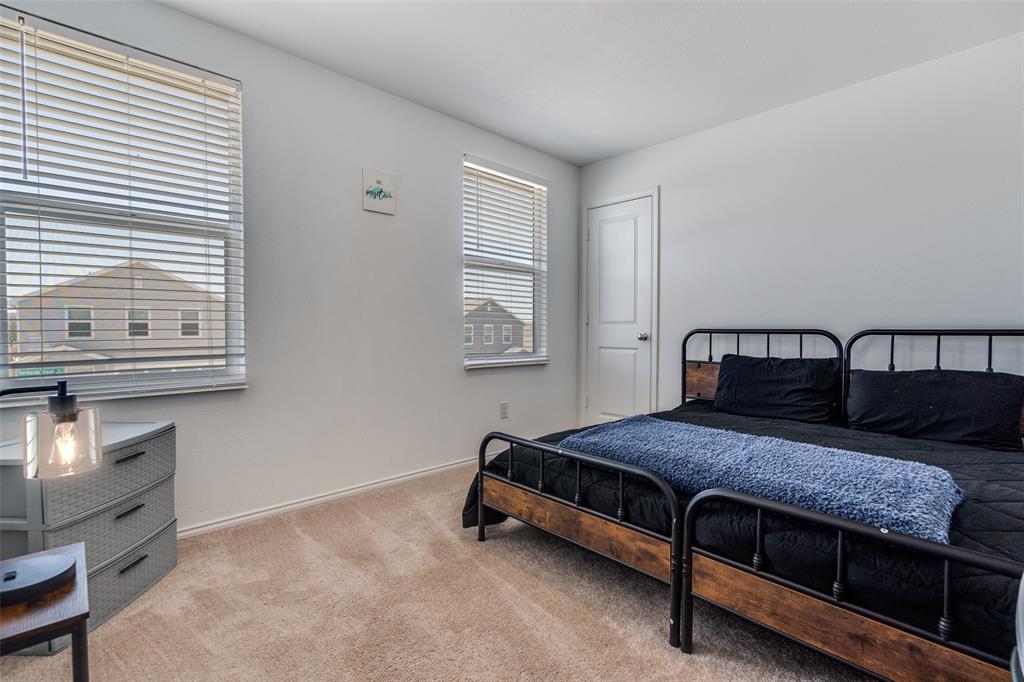 3202 Normandy Brk Road Dallas, TX 75212 - Photo 7 of 12