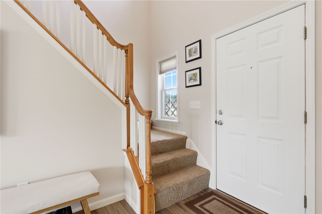 40 Wind Way Circle Rochester, NY 14624 - Photo 15 of 36
