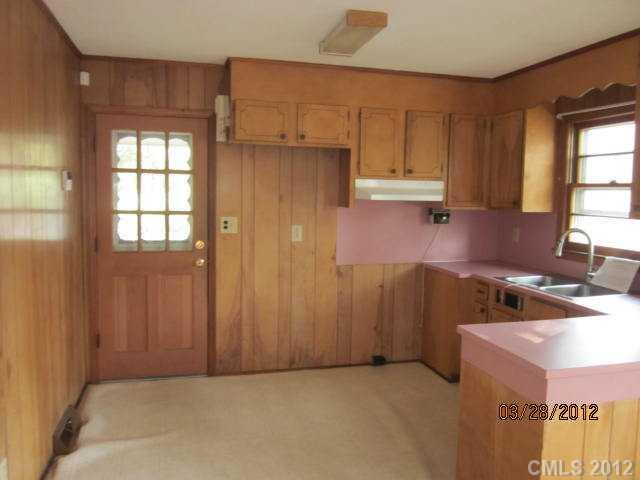 935 Dameron Road Bessemer City, NC 28016 - Photo 5 of 9 Gallery Image 5