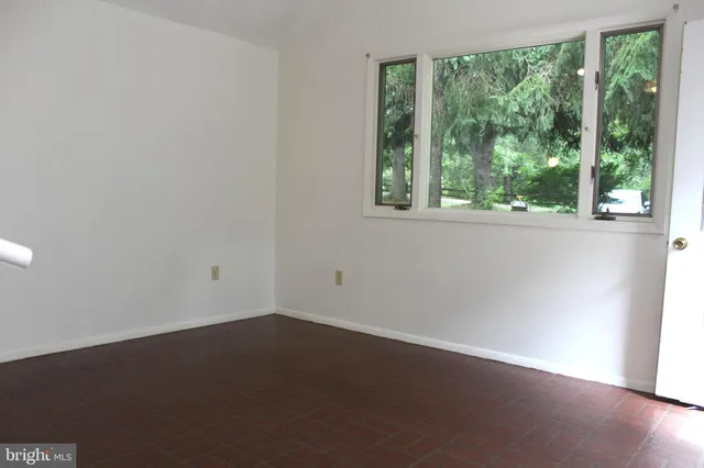 $251,000 | 1068 Magazine Road, Green Lane, PA 18054