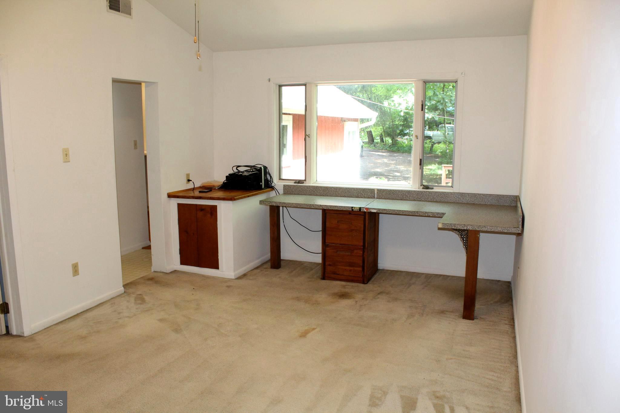 1068 Magazine Road Green Lane, PA 18054 - Photo 45 of 70 LARGE FAMILY OR FLEX ROOM