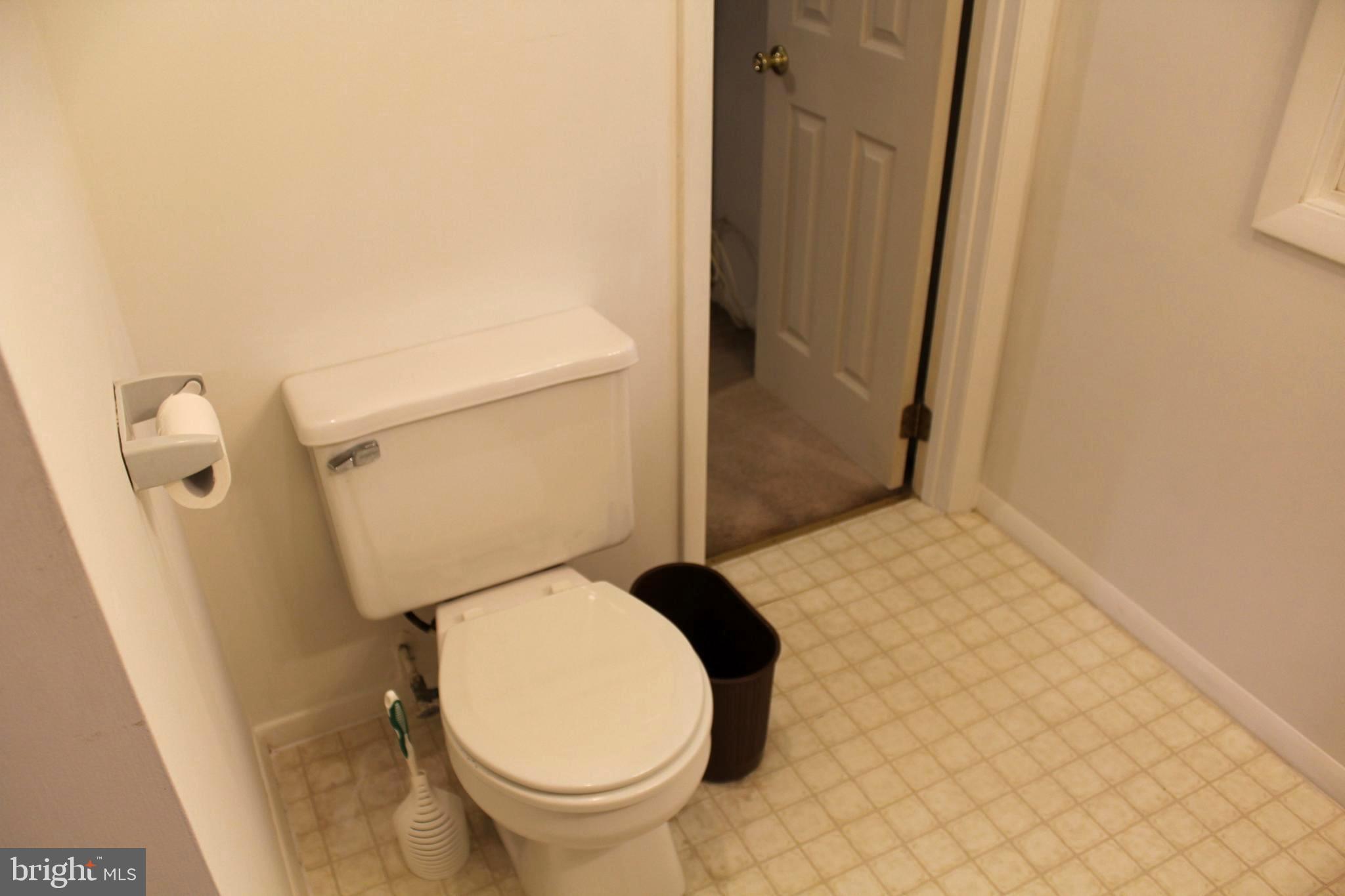 1068 Magazine Road Green Lane, PA 18054 - Photo 59 of 70 BATHROOM