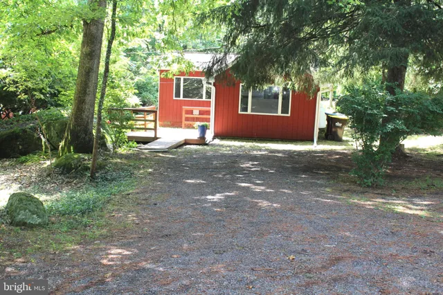 $251,000 | 1068 Magazine Road, Green Lane, PA 18054