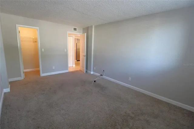 $1,500 | 2700 Coconut Bay Lane, Unit 1L, Sarasota, FL 34237