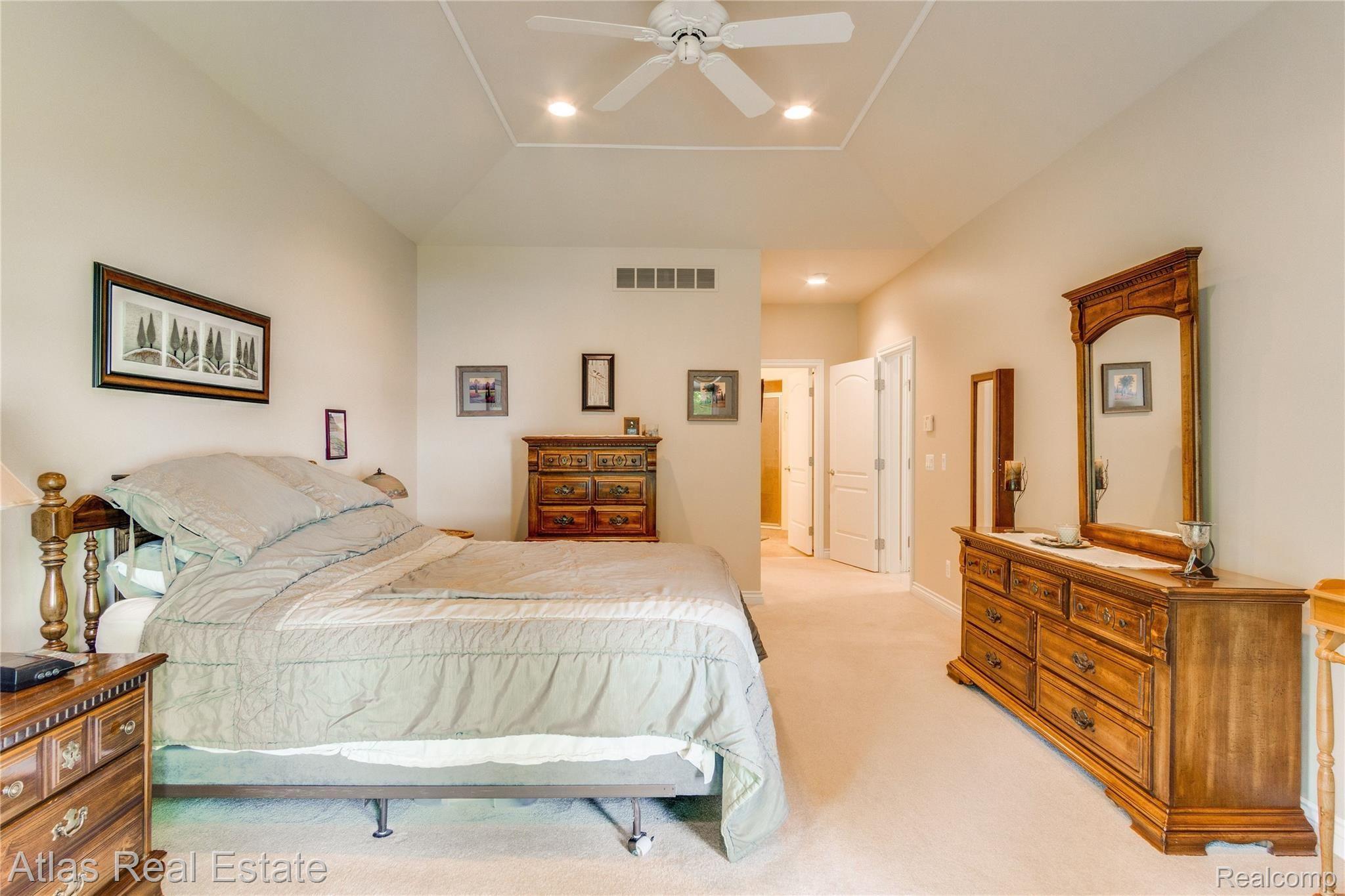 9077 Ridge Road Goodrich, MI 48438 - Photo 56 of 73 mastersuite 2.jpg