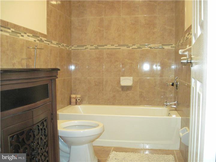 5320 Gainor Road Philadelphia, PA 19131 - Photo 18 of 25 Gallery Image 18