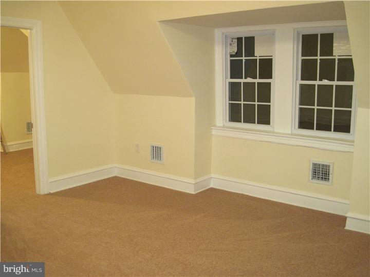 5320 Gainor Road Philadelphia, PA 19131 - Photo 19 of 25 Gallery Image 19
