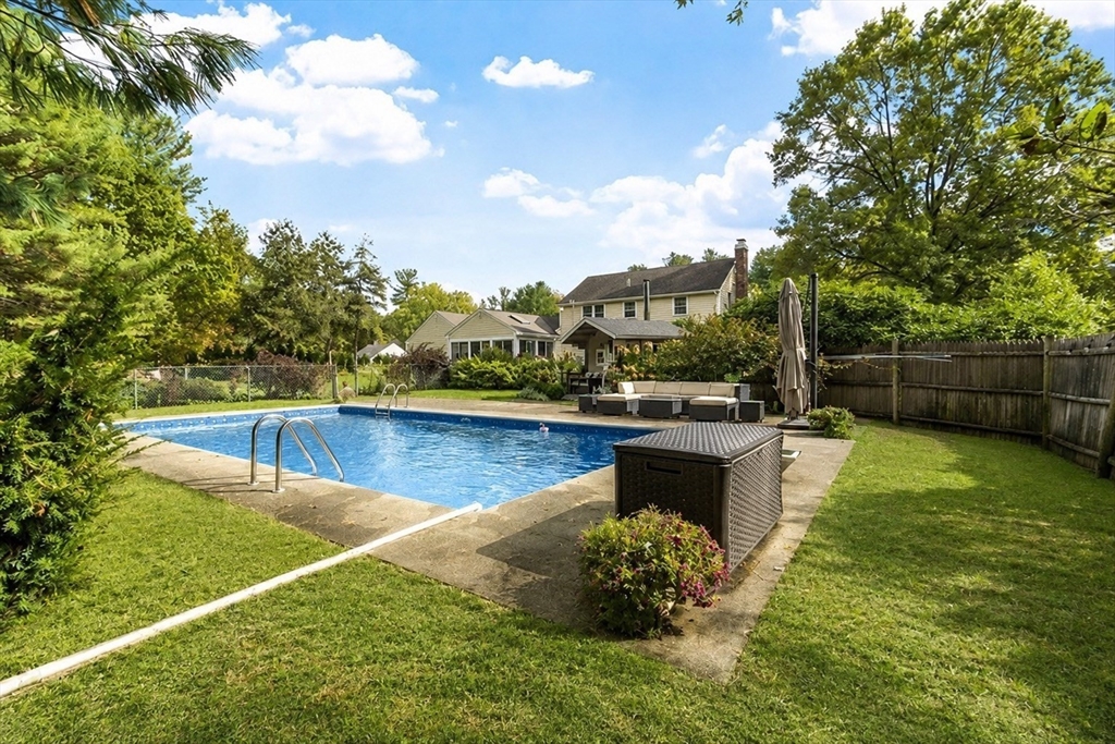 9 Butternut Road Westford, MA 01886 - Photo 34 of 42