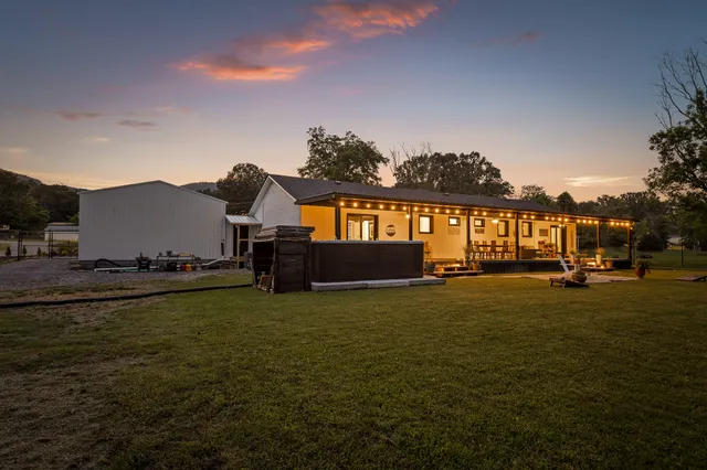 $775,000 | 824 Ogrady Drive, Chattanooga, TN 37419