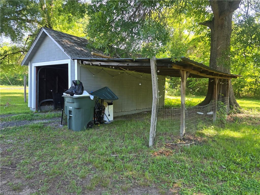 106 South Fieldcrest Road Eden, NC 27288 - Photo 22 of 22