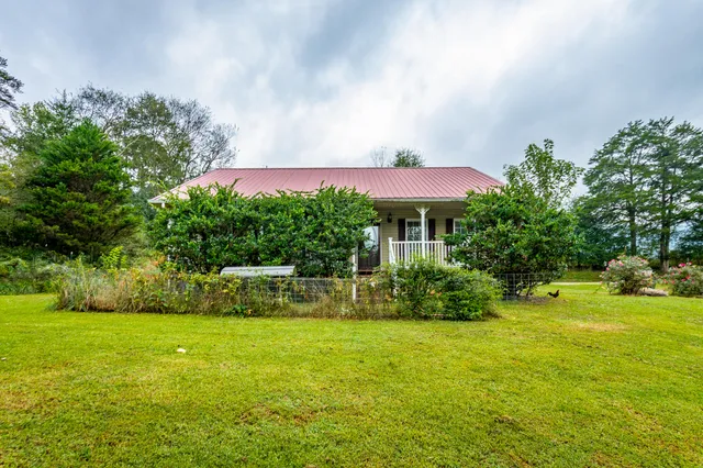 $309,900 | 1865 Teague Road, Whitwell, TN 37397