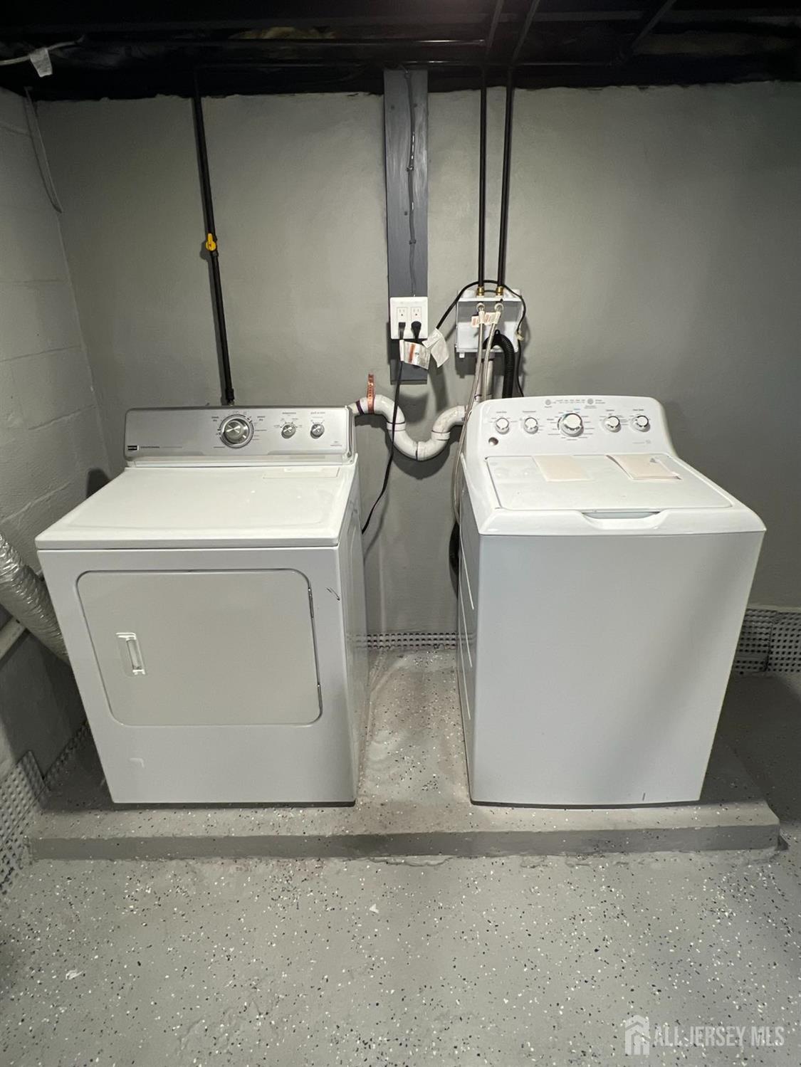 23 Morgan Drive Edison, NJ 08817 - Photo 17 of 17