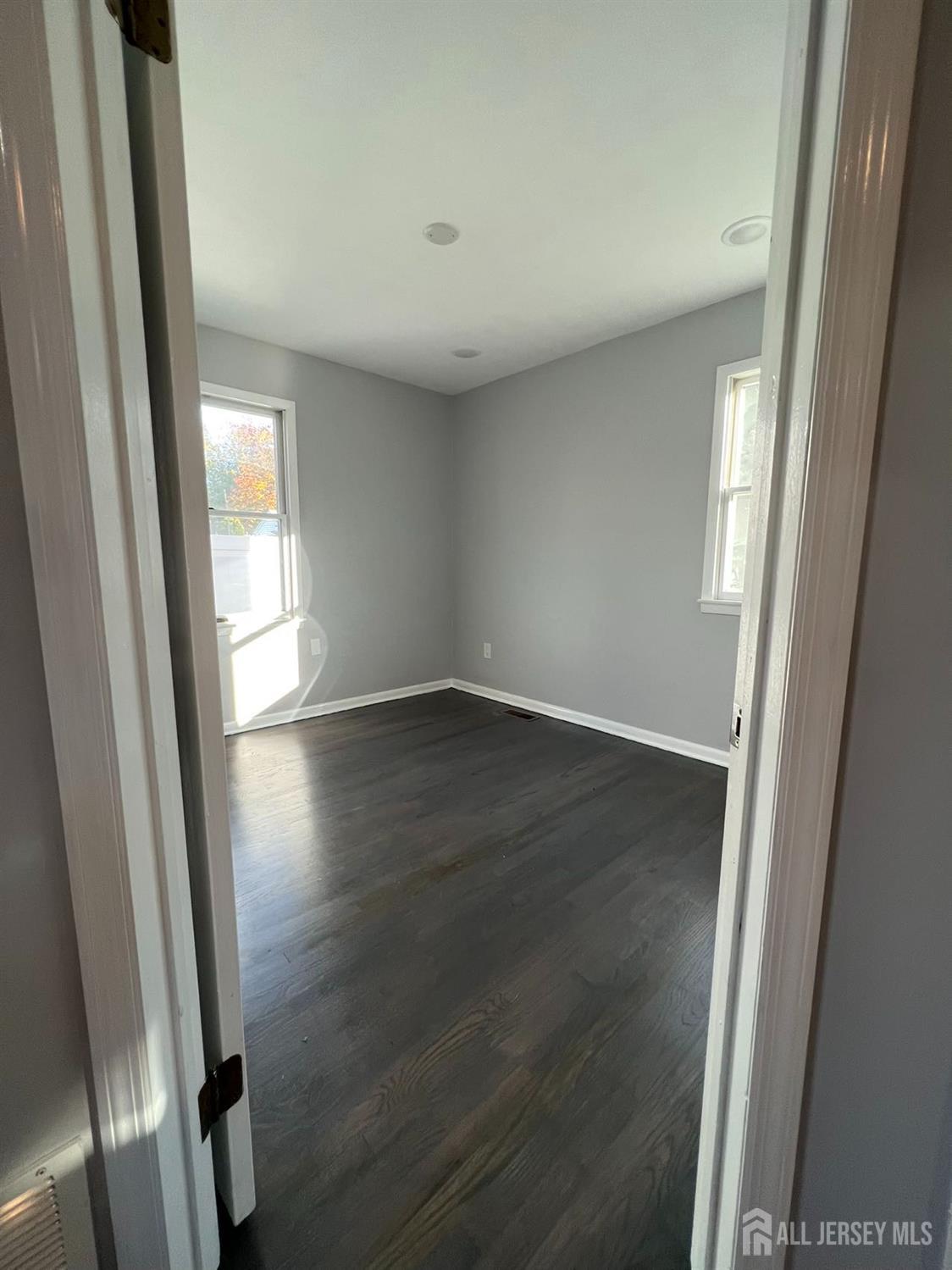 23 Morgan Drive Edison, NJ 08817 - Photo 6 of 17