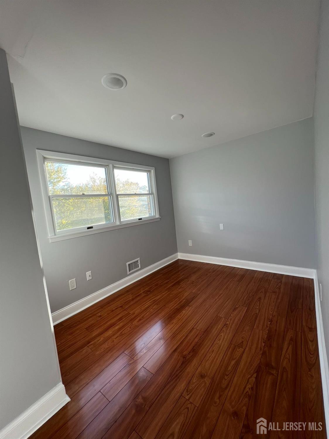 23 Morgan Drive Edison, NJ 08817 - Photo 9 of 17