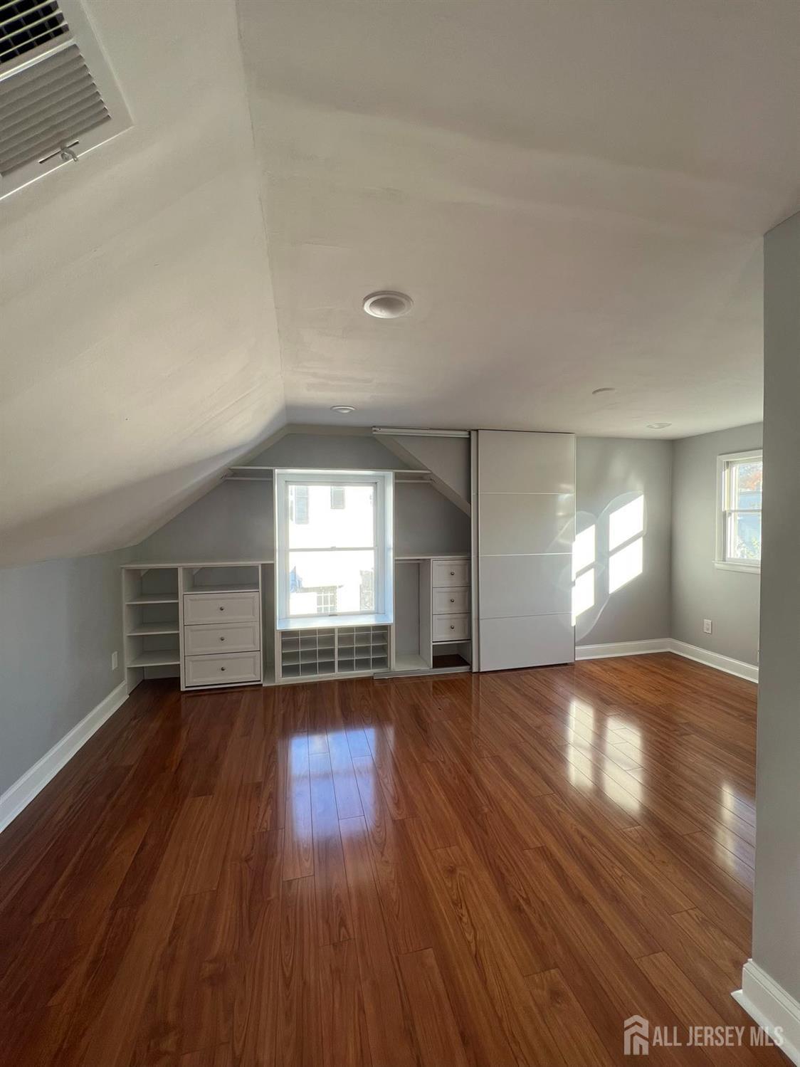 23 Morgan Drive Edison, NJ 08817 - Photo 10 of 17