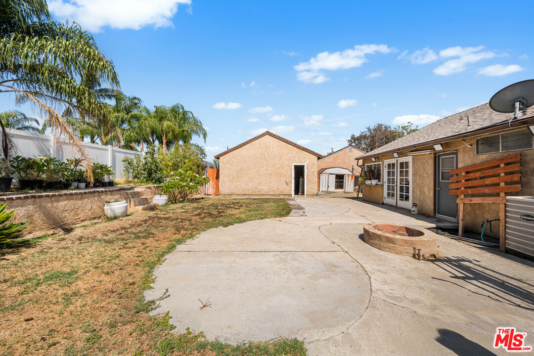 1350 West Morgan Street Rialto, CA 92376 - Photo 21 of 34