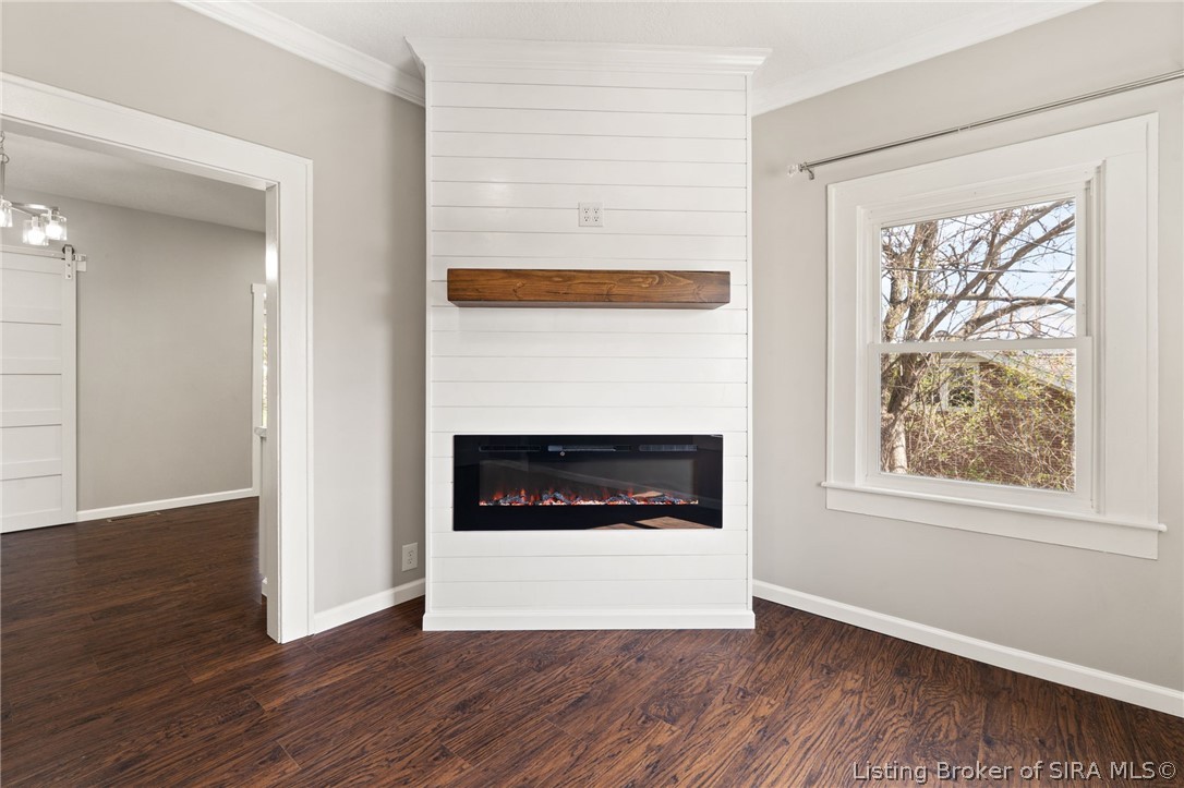 118 West Thornton Street Paoli, IN 47454 - Photo 8 of 40