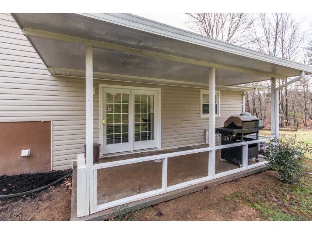 444 Turner Road Bluff City, TN 37618 - Photo 23 of 25 Covered Back Patio