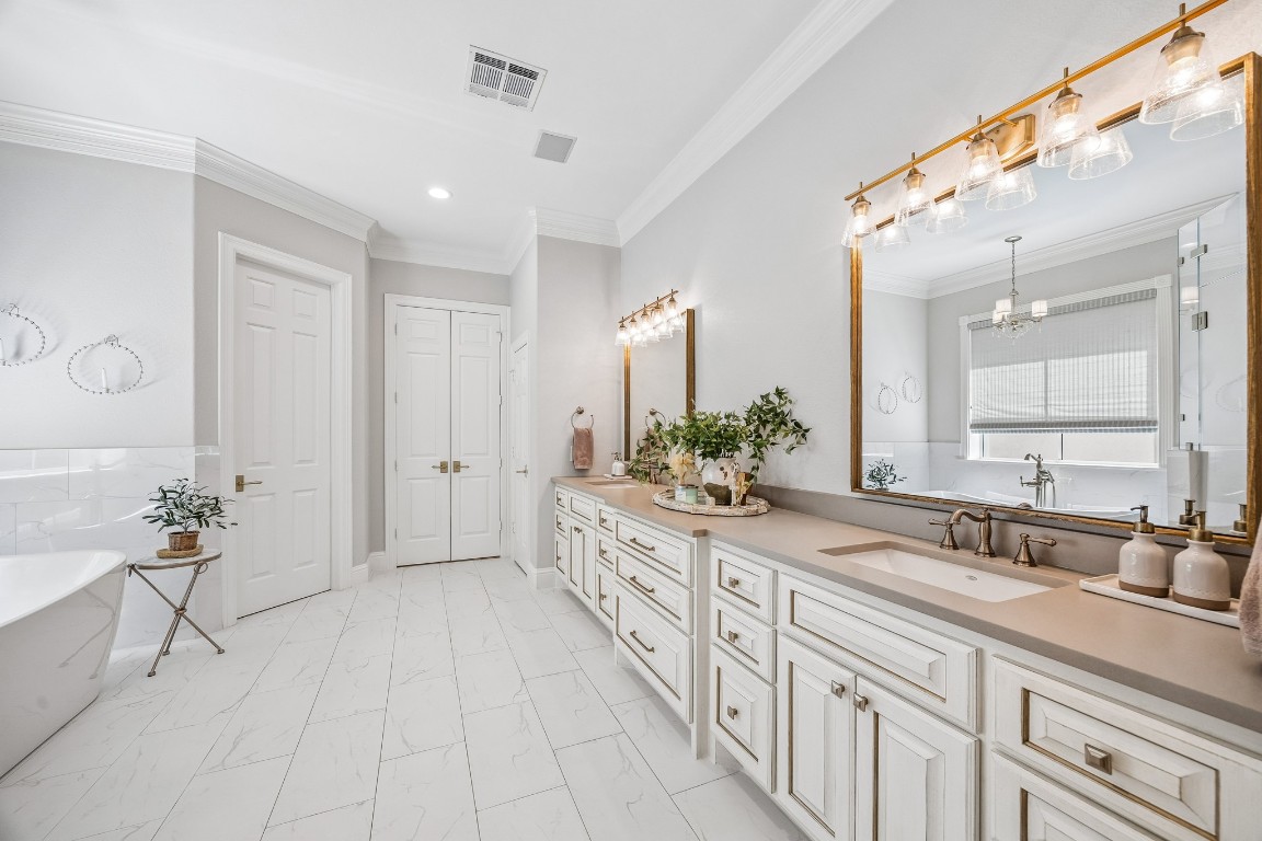 822 Riedel Drive Houston, TX 77024 - Photo 26 of 50