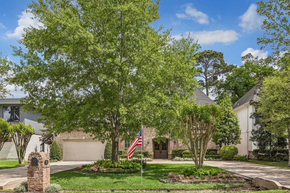 822 Riedel Drive Houston, TX 77024 - Photo 8 of 50