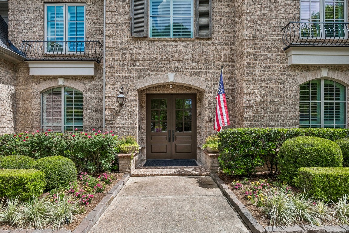 822 Riedel Drive Houston, TX 77024 - Photo 10 of 50