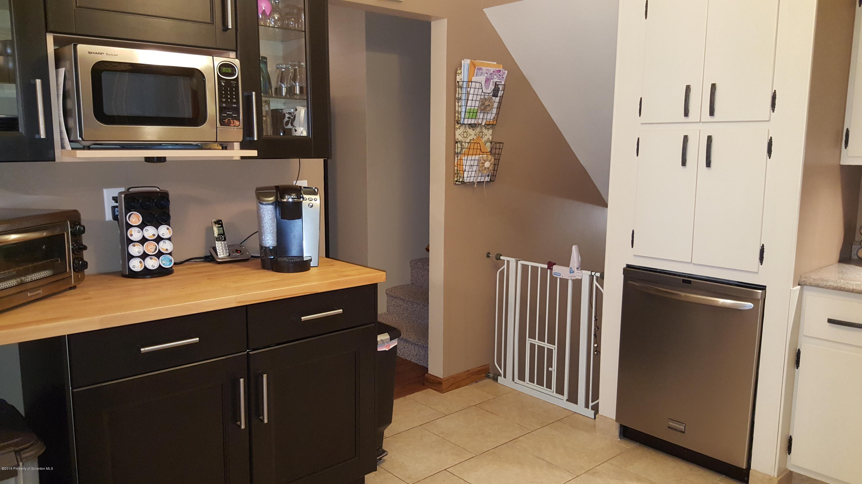1020 Ridge Street Throop, PA 18447 - Photo 12 of 99 Gallery Image 12