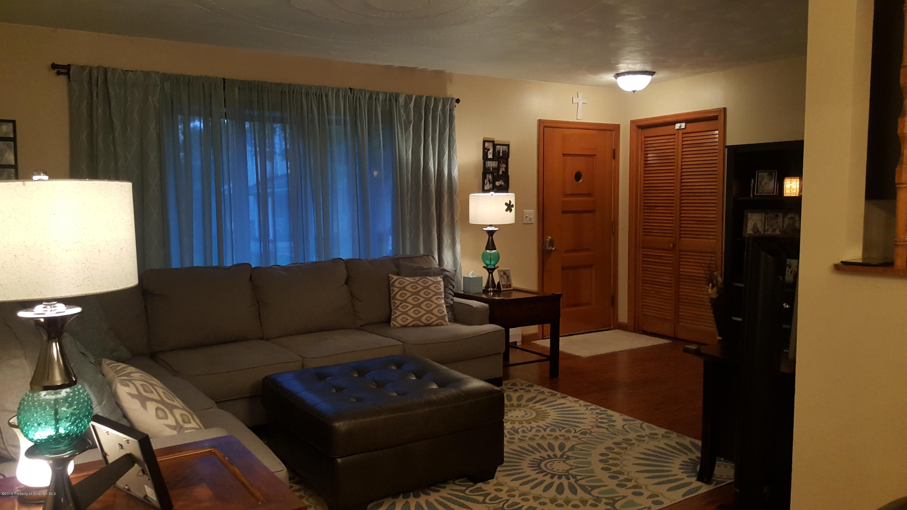 1020 Ridge Street Throop, PA 18447 - Photo 6 of 99 Gallery Image 6