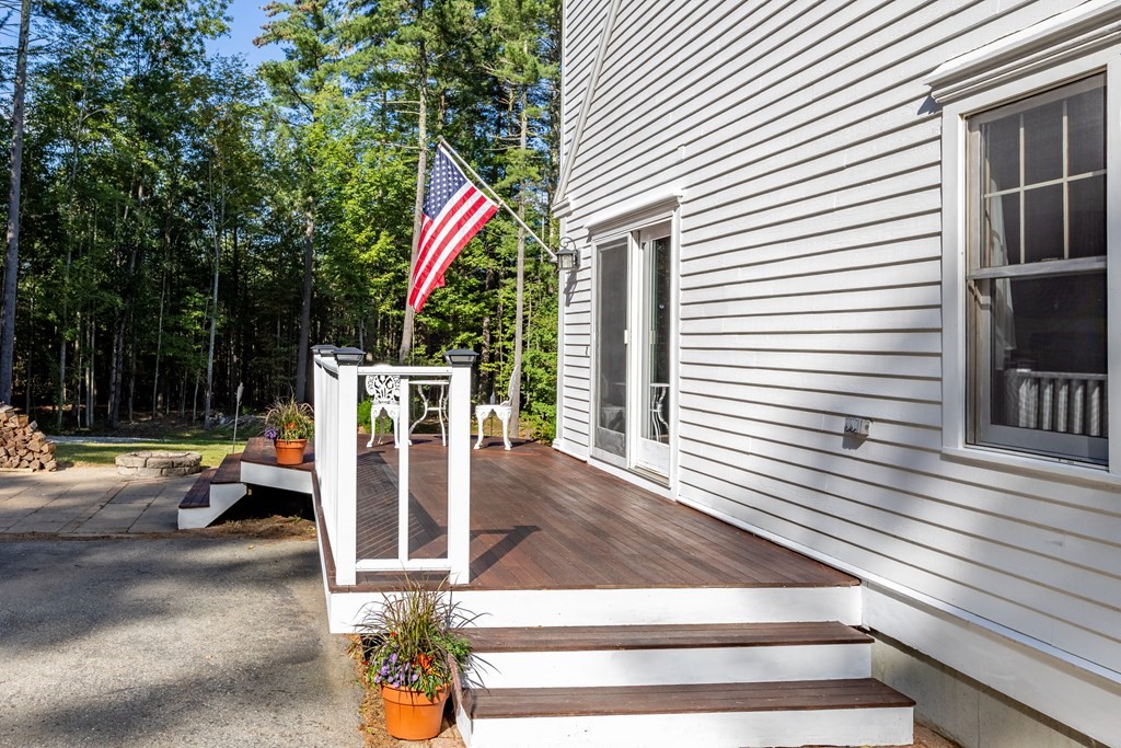10 Pheasant Ridge Road Townsend, MA 01469 - Photo 7 of 40 a view of a outdoor space
